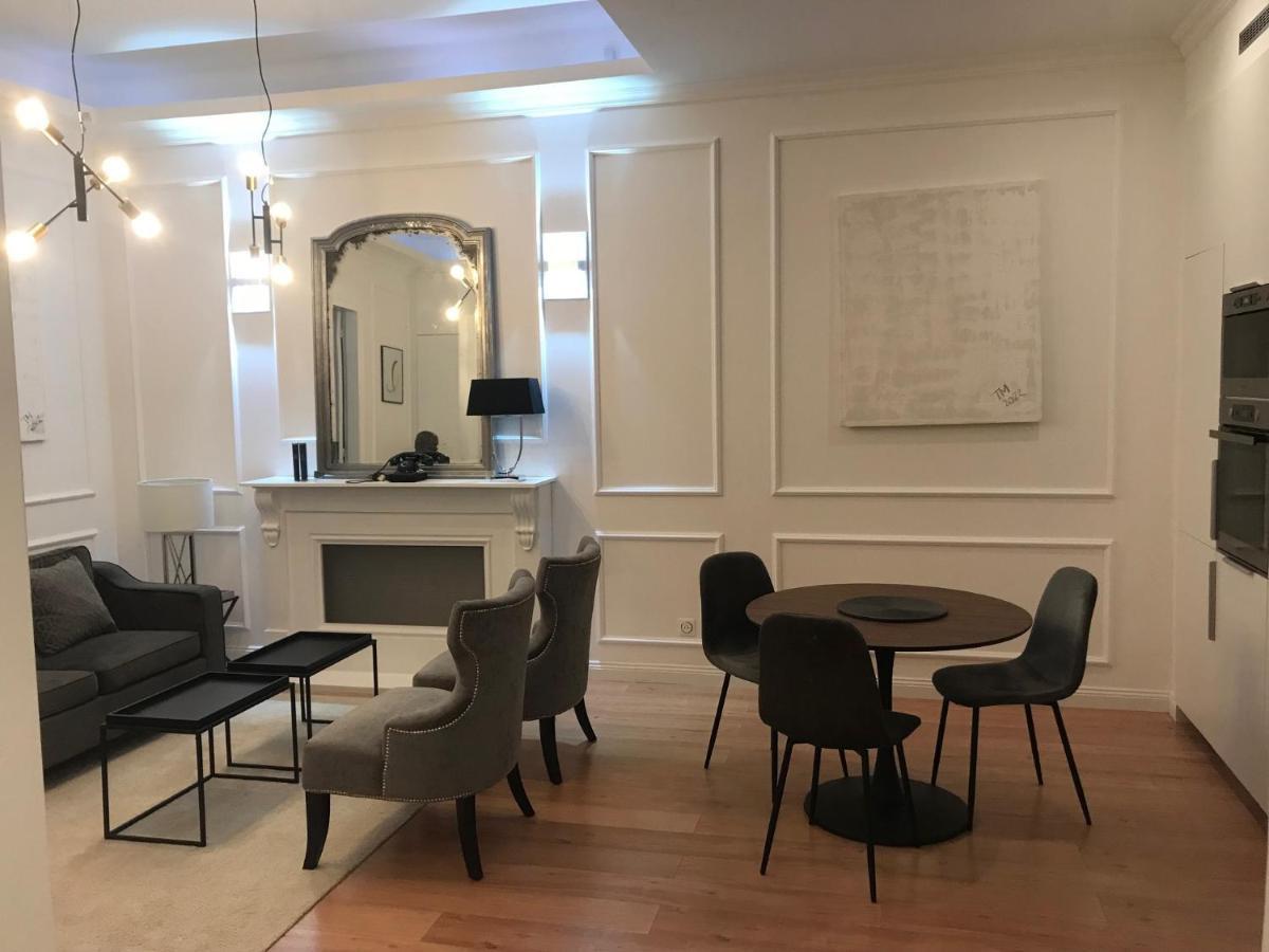 - LAZARE- Maison de maître , appartements de standing, proche du centre avec parking privatif gratuit Béziers Extérieur photo