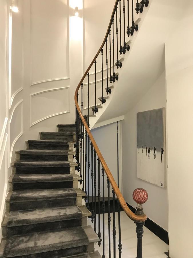 - LAZARE- Maison de maître , appartements de standing, proche du centre avec parking privatif gratuit Béziers Extérieur photo